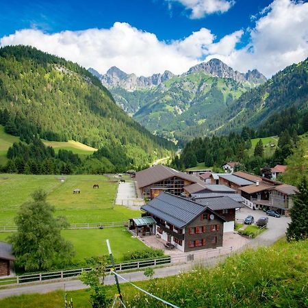 Hotel Reiterhof Berggut Gaicht Nesselwängle Exterior foto