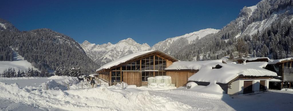 Hotel Reiterhof Berggut Gaicht Nesselwängle Exterior foto
